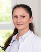 Anna-Magdalena_Borm_low_hochkant_IMG_9999.jpg