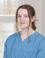 Heller_Annika_hochkant_SB6A0938.jpg